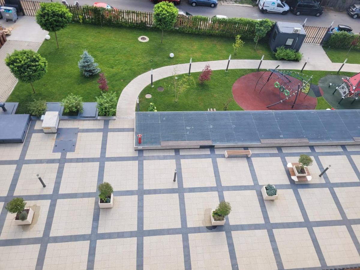 Apartment In Bucharest, Baneasa Green Area Экстерьер фото